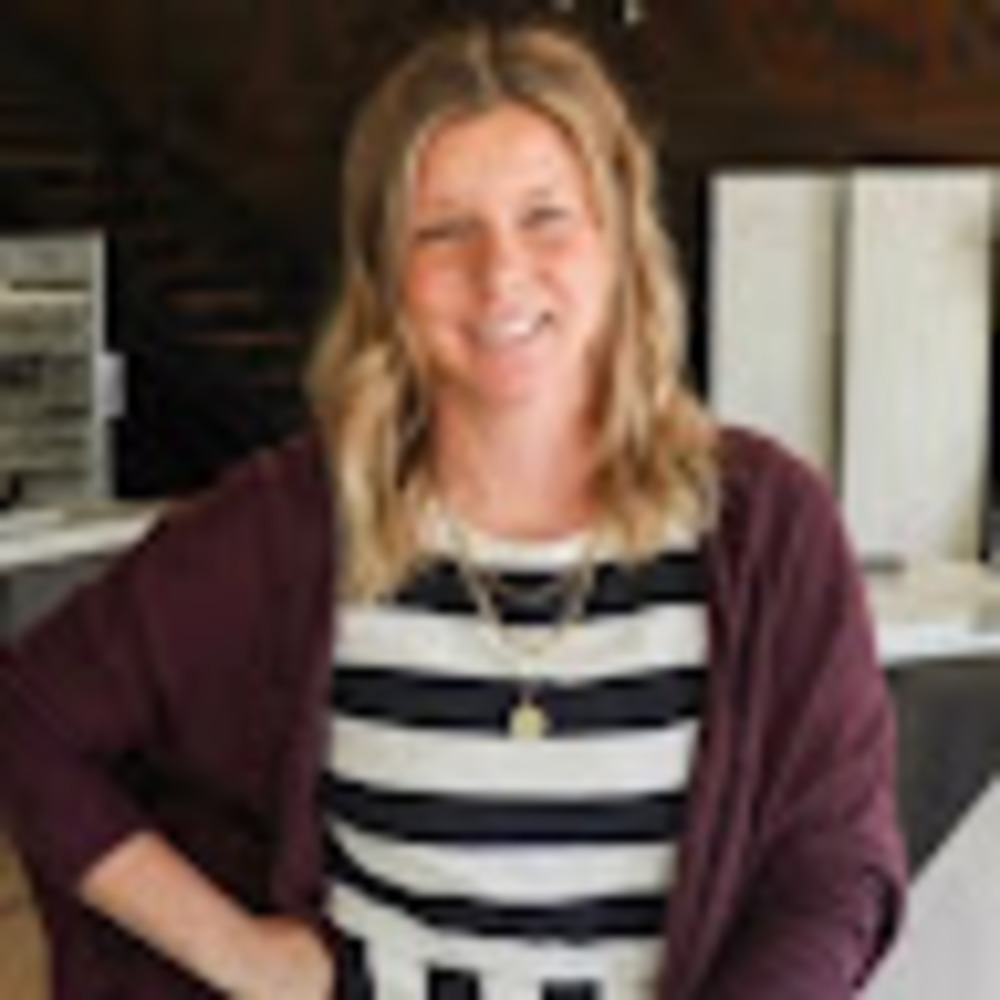 Meet your Posher, Carly